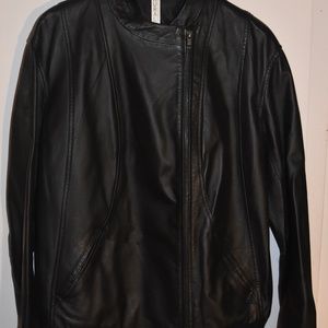 BLACK FAUX LEATHER JACKET